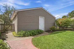 3837 Oak St, Mariemont, OH 45227 - Photo 54