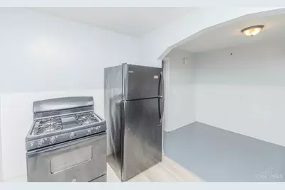 7169 Reading Road, Cincinnati, OH 45237 - Photo 8