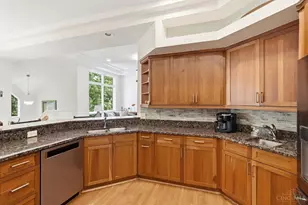 970 River Forest Dr, Hamilton Township, OH 45039 - Photo 12