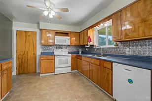 3871 W Elkton Rd, Wayne Township, OH 45011 - Photo 20