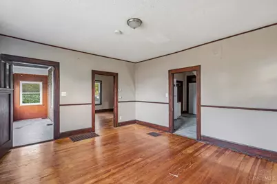 1633 Dallas Avenue, Cincinnati, OH 45239 - Photo 8