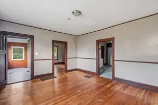 1633 Dallas Ave, Cincinnati, OH 45239 - Photo 8