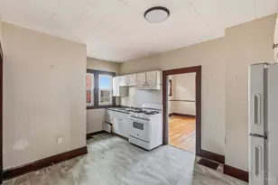 1633 Dallas Ave, Cincinnati, OH 45239 - Photo 12