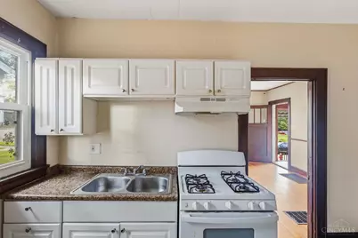 1633 Dallas Avenue, Cincinnati, OH 45239 - Photo 10