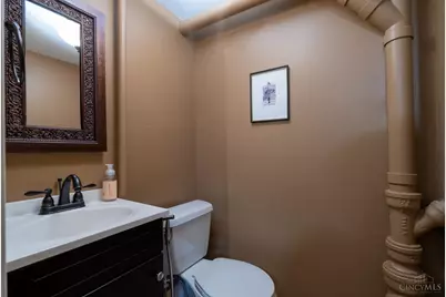 8965 Zoellner Road, Colerain Township, OH 45251 - Photo 24