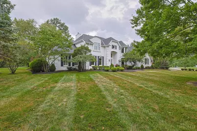 7675 Foxgate Lane, Indian Hill, OH 45243 - Photo 2