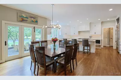 7675 Foxgate Lane, Indian Hill, OH 45243 - Photo 16