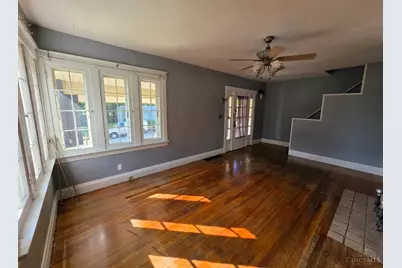 1614 Springlawn Avenue, Cincinnati, OH 45223 - Photo 8