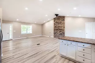 94 Fawn Ln, Blanchester, OH 45107 - Photo 10
