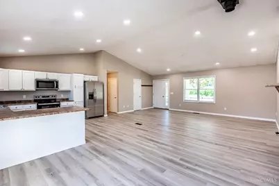 94 Fawn Lane, Blanchester, OH 45107 - Photo 8