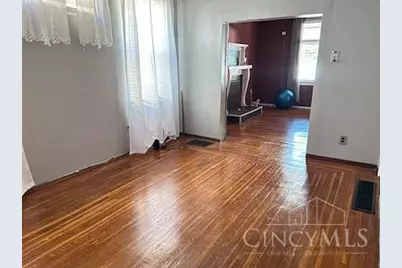 3129 Durrell Avenue, Cincinnati, OH 45207 - Photo 4