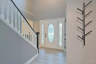 6233 Fay Ct, Miami Township, OH 45140 - Photo 8