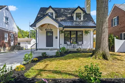 3834 Petoskey Avenue, Mariemont, OH 45227 - Photo 2