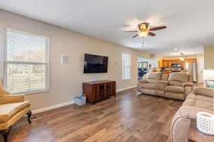 1946 Michelle Ln, Monroe, OH 45044 - Photo 8