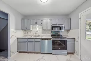5218 Riverwatch Dr, Delhi Township, OH 45238 - Photo 10