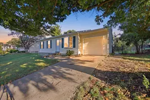 5218 Riverwatch Dr, Delhi Township, OH 45238 - Photo 1