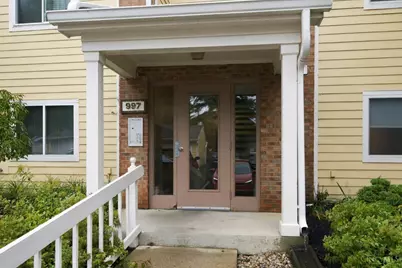 997 Cedar Ridge Drive #3, Pierce Township, OH 45245 - Photo 2