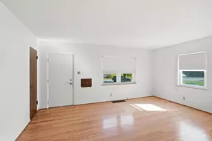1515 Spring Lawn Ave, Cincinnati, OH 45223 - Photo 6