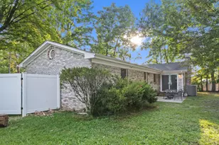 106 Redbud Ln, Pike Township, OH 45154 - Photo 6