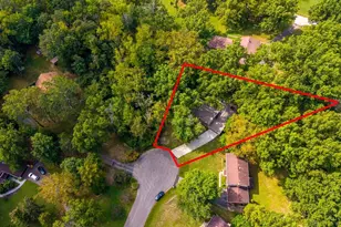 1660 Foxwood Trail, Miami Township, OH 45140 - Photo 6