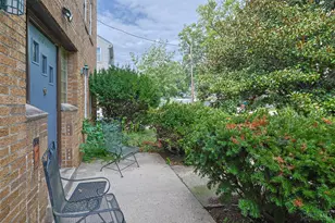 3097 Riddle View Ln, Cincinnati, OH 45220 - Photo 2