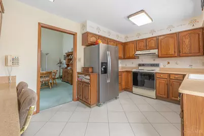 4812 Shannon Way, Middletown, OH 45042 - Photo 6
