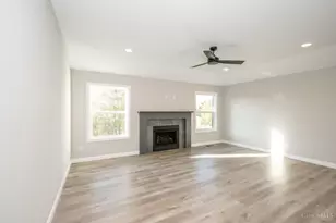 1319 Peregrine Way, Hamilton, OH 45013 - Photo 16