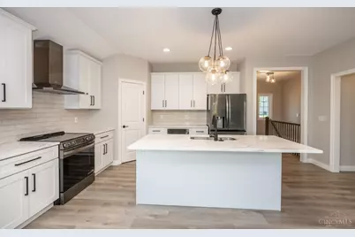 1319 Peregrine Way, Hamilton, OH 45013 - Photo 6