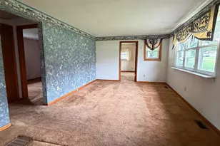 300 Maple Ave, Carlisle, OH 45005 - Photo 6