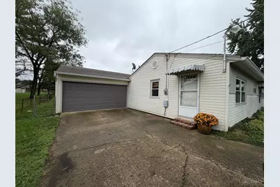 300 Maple Avenue, Carlisle, OH 45005 - Photo 2