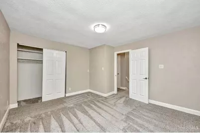2244 West Elkton Rd, Hamilton, OH 45013 - Photo 14