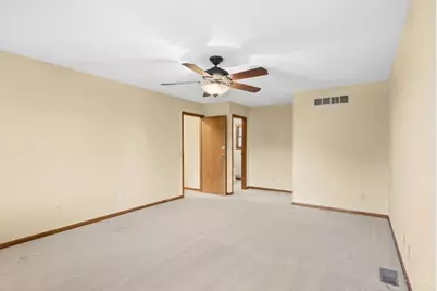 6091 Blueberry Drive, Liberty Township, OH 45011 - Photo 18