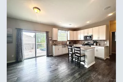 1021 Golden Oak Drive, Hamilton, OH 45013 - Photo 10