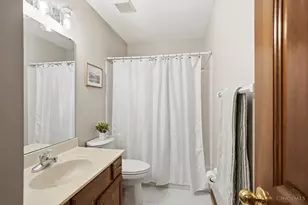 6071 Bridgeton Manor Dr, Liberty Township, OH 45011 - Photo 54