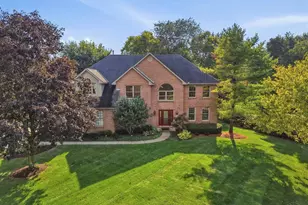 6071 Bridgeton Manor Dr, Liberty Township, OH 45011 - Photo 2