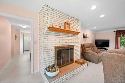 6166 Ramblingridge Drive, Green Township, OH 45247 - Photo 12