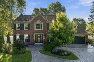 1097 Deerhaven Ct, Miami Township, OH 45150 - Photo 1