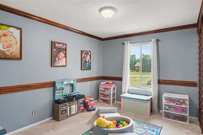114 Meadow Lane, Hillsboro, OH 45133 - Photo 6