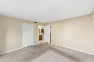 821 Neeb Rd, Cincinnati, OH 45238 - Photo 16