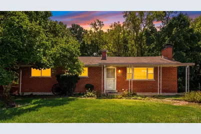 712 Peach Orchard Drive, West Carrollton, OH 45449 - Photo 2