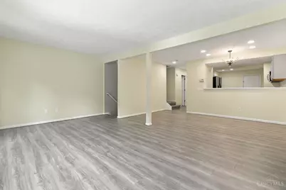 7576 Lake Pointe, Hamilton Township, OH 45039 - Photo 14
