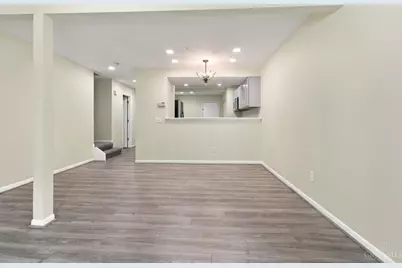 7576 Lake Pointe, Hamilton Township, OH 45039 - Photo 12