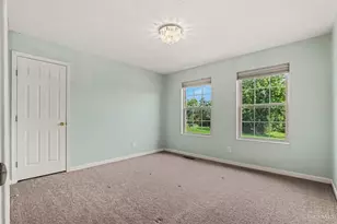 7147 King James Ct, Colerain Township, OH 45247 - Photo 18