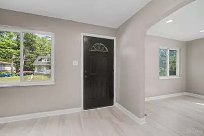 1127 Cedar Avenue, Cincinnati, OH 45244 - Photo 10