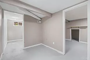 1127 Cedar Ave, Cincinnati, OH 45244 - Photo 30