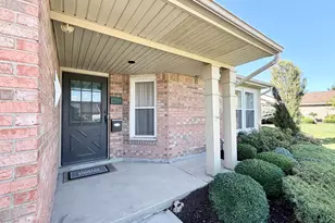 1848 Rosina Dr, Miamisburg, OH 45342 - Photo 2
