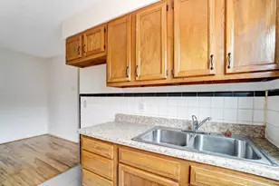 2521 Flanigan Ct, Cincinnati, OH 45239 - Photo 10