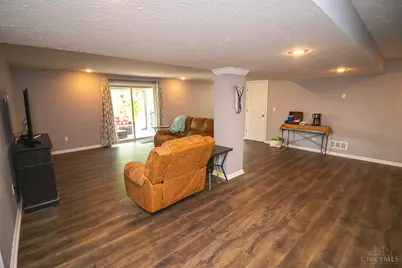 1331 Peregrine Way, Hamilton, OH 45013 - Photo 32