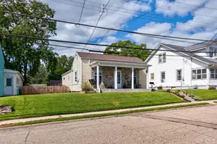 215 S Sycamore St, Harrison, OH 45030 - Photo 2