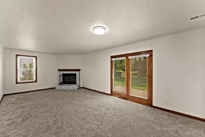 6344 Lakota Meadows Drive, Liberty Township, OH 45044 - Photo 28